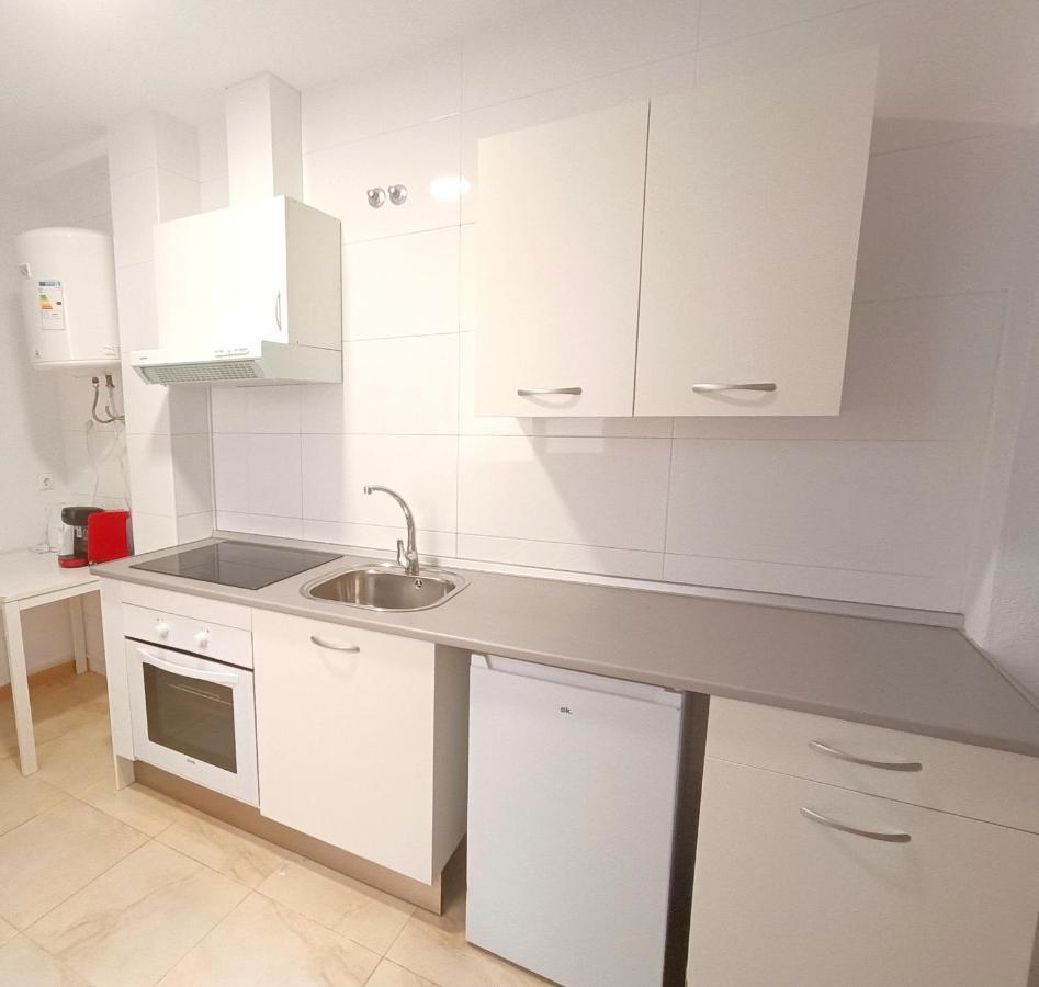 Apartamentos Duende Малага Екстериор снимка
